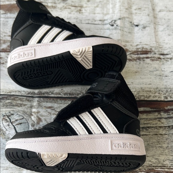 Adidas Hoops Mid 3.0 AC I Toddler Sneakers - Black/White - Size 4K - Picture 6 of 11